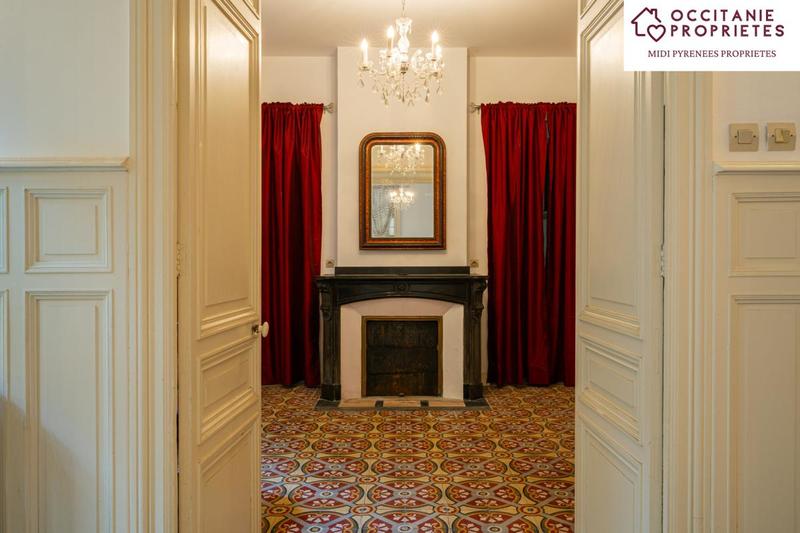 Maison de village - 282 m² - 8 pièces