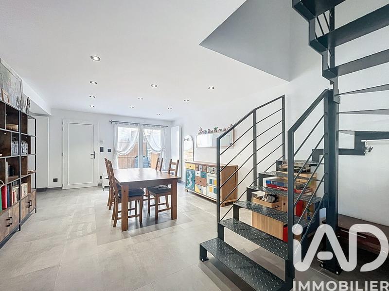 Maison de ville - 108 m² - 5 pièces