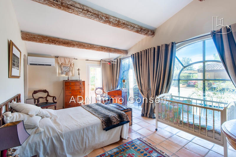 Villa - 149 m² - 5 pièces