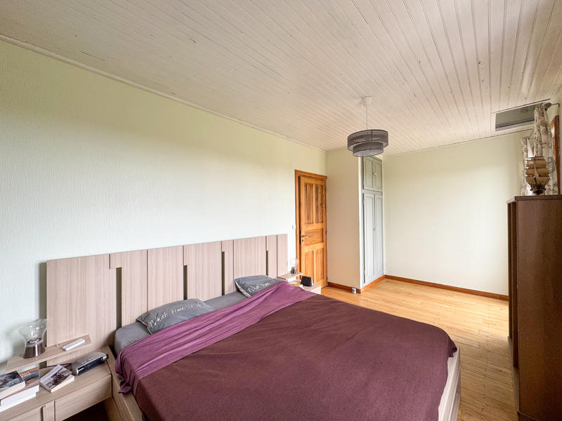 Maison - 177 m² - 6 pièces