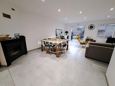 Appartement - 110 m² - 4 pièces