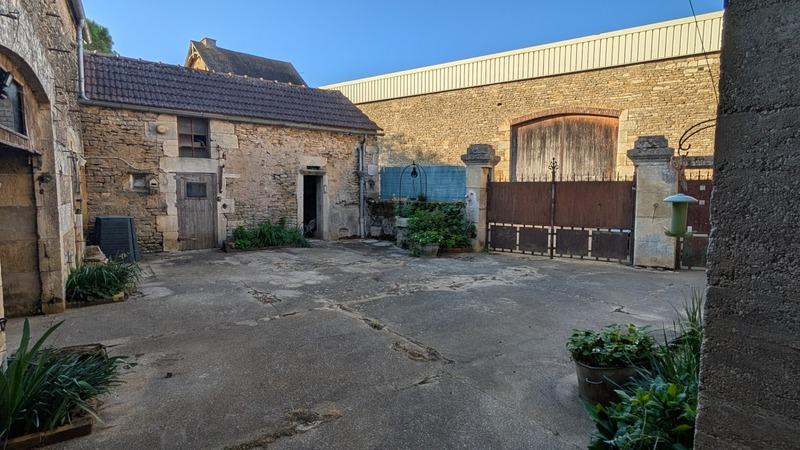 Maison - 70 m² - 5 pièces