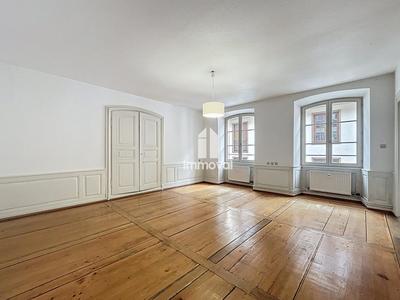 Appartement - 92 m² - 3 pièces