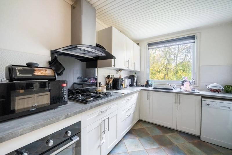 Appartement - 84 m² - 4 pièces