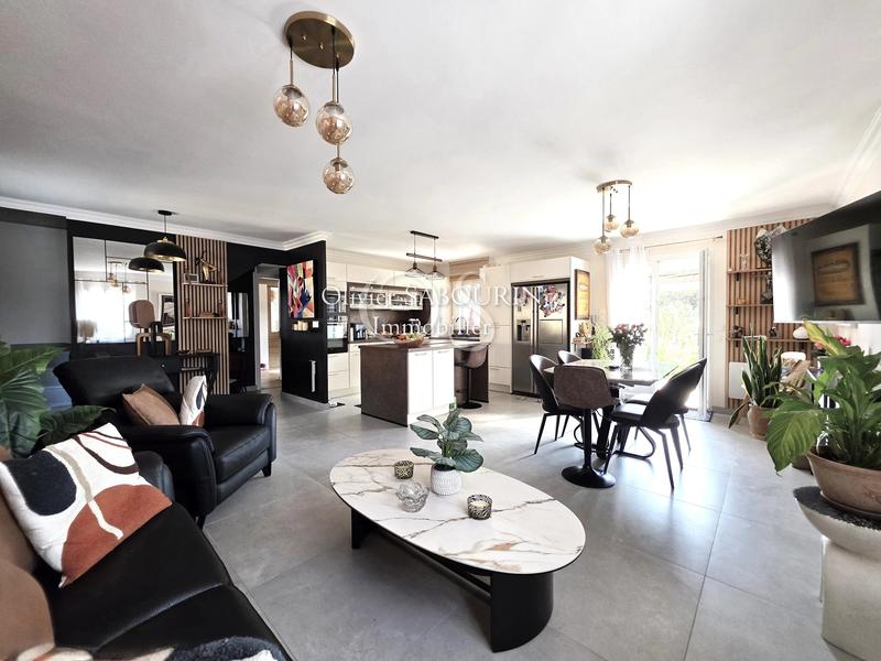 Maison - 100 m² - 4 pièces