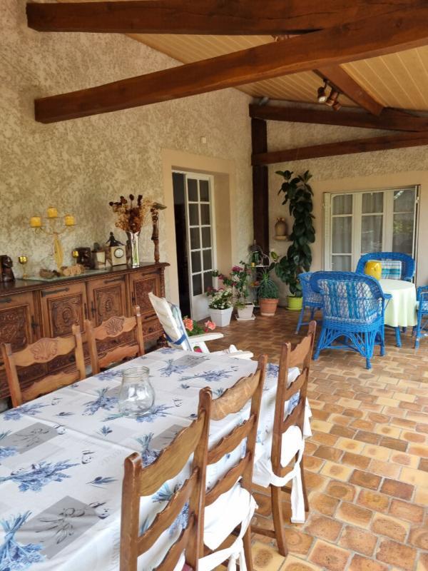 Maison - 204 m² - 8 pièces