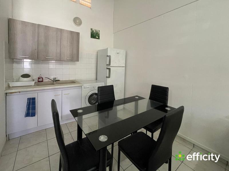 Maison - 137 m² - 6 pièces