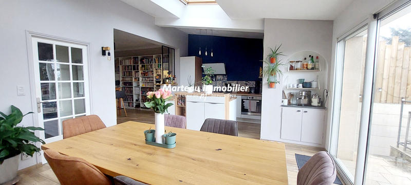 Maison - 136 m² - 6 pièces