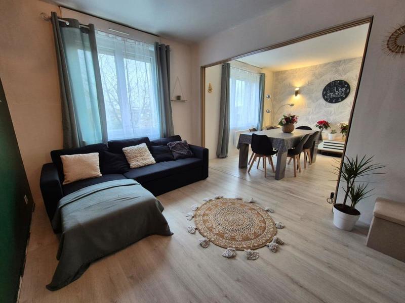 Maison - 138 m² - 6 pièces