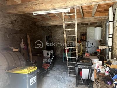 Maison traditionnelle - 120 m² - 7 pièces