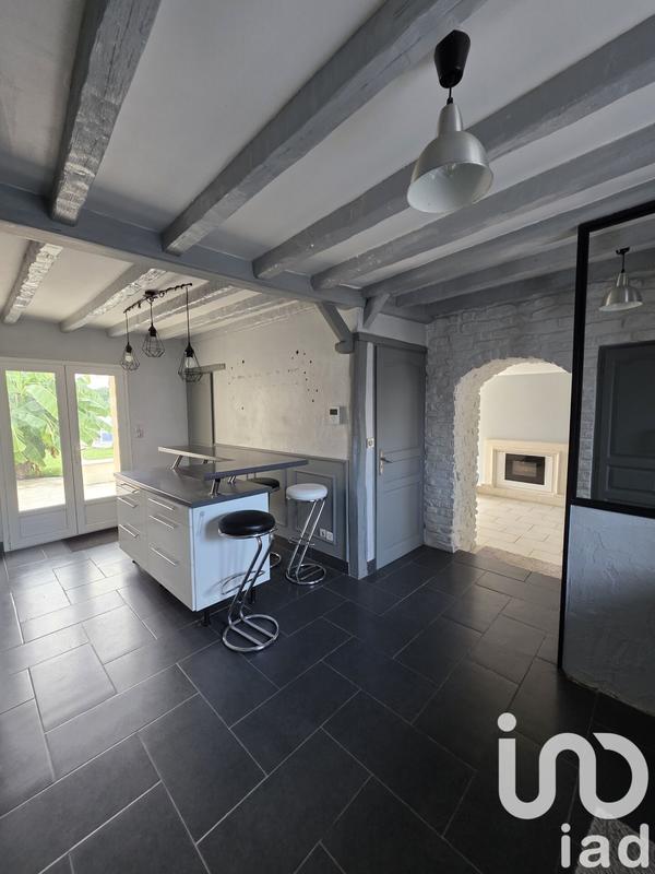 Maison - 143 m² - 7 pièces
