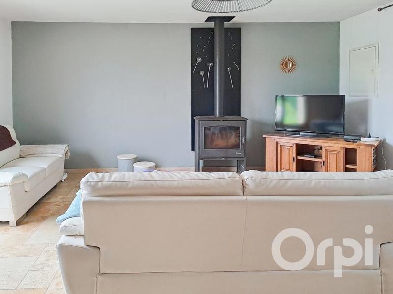 Maison - 99 m² - 5 pièces