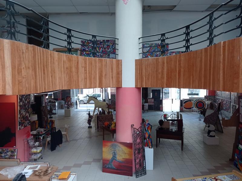 Immeuble - 1 800 m²