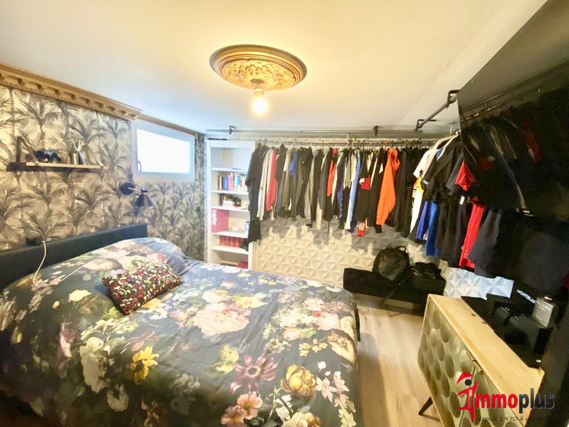 Maison - 85 m² - 5 pièces