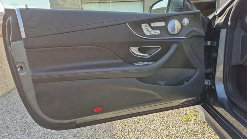 Mercedes Classe E Cabriolet 220 d 194 9g-Tronic Amg Line - Automatique