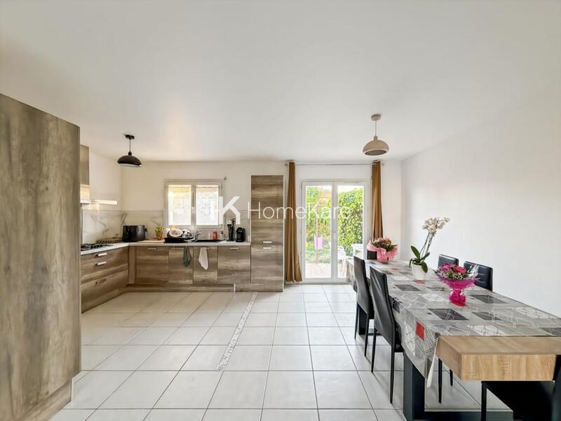 Villa - 100 m² - 4 pièces