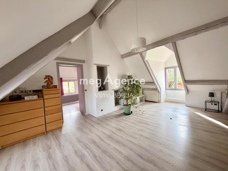 Maison - 177 m² - 7 pièces