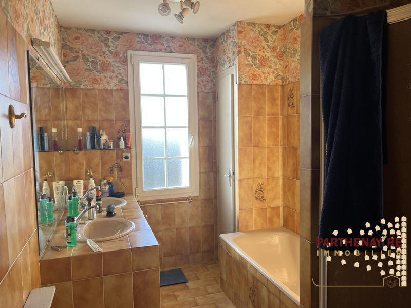 Maison - 151 m² - 7 pièces