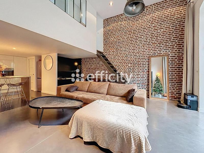 Loft - 71 m² - 2 pièces