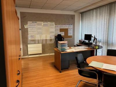 Entrepôt - 87 m² - 2 pièces