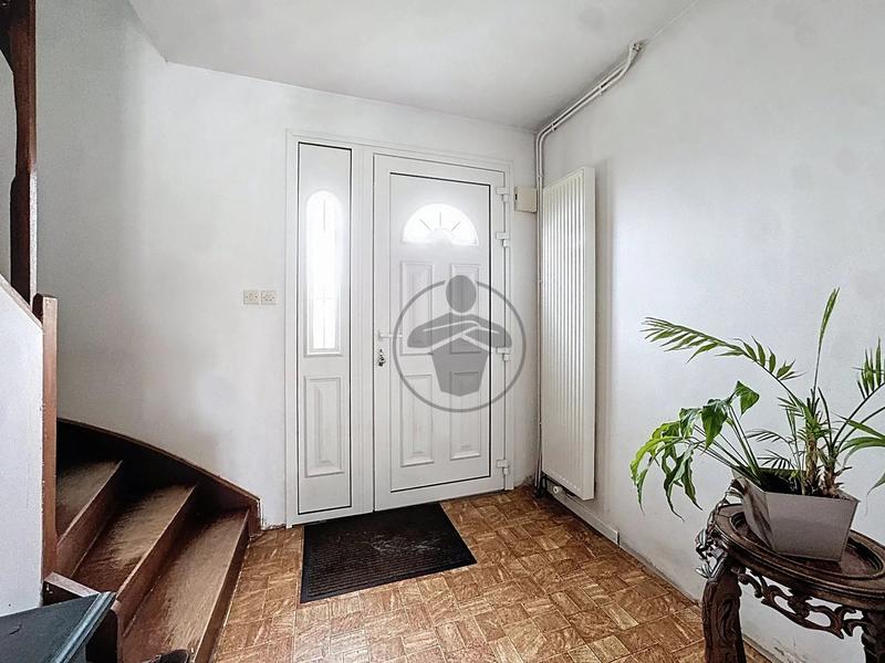 Maison - 127 m² - 7 pièces