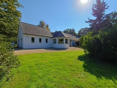 Maison contemporaine - 170 m² - 10 pièces