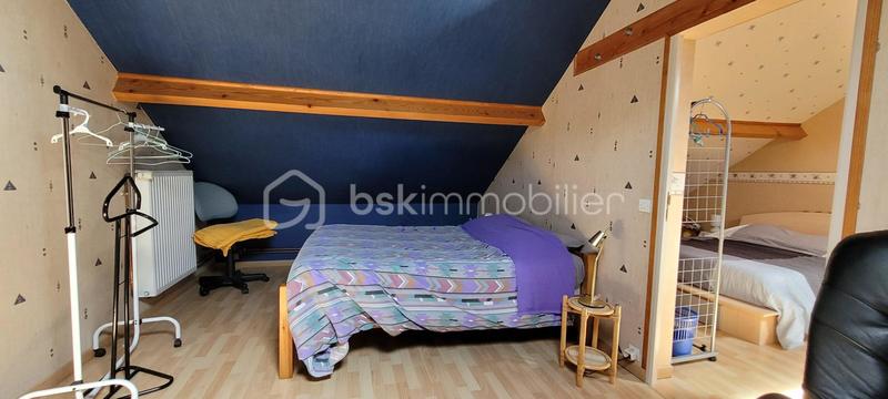 Corps de ferme - 175 m² - 8 pièces