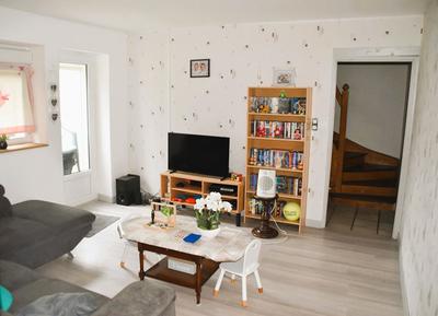 Maison - 200 m² - 8 pièces