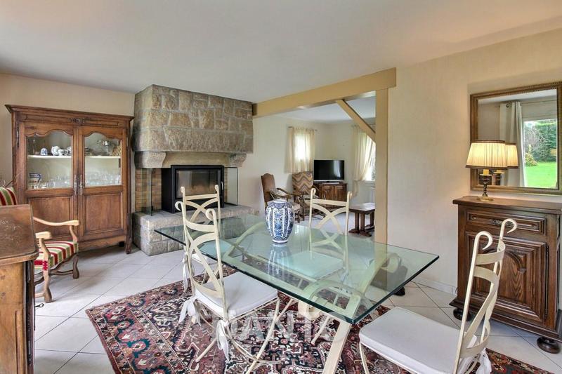 Maison traditionnelle - 127 m² - 6 pièces