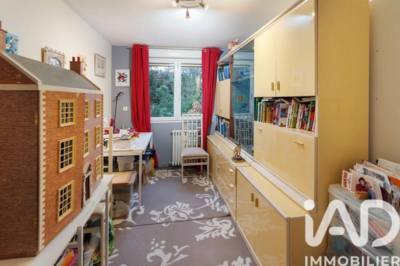 Maison - 177 m² - 7 pièces