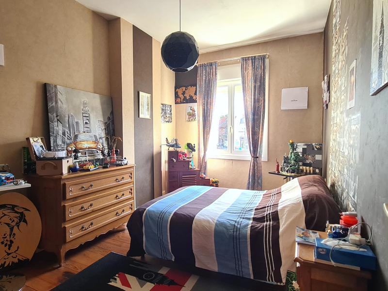 Maison - 212 m² - 6 pièces