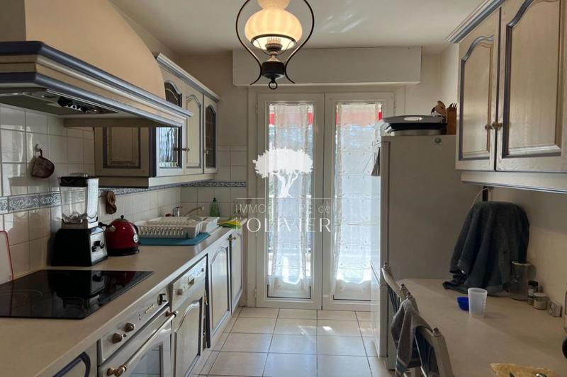 Appartement - 87 m² - 3 pièces