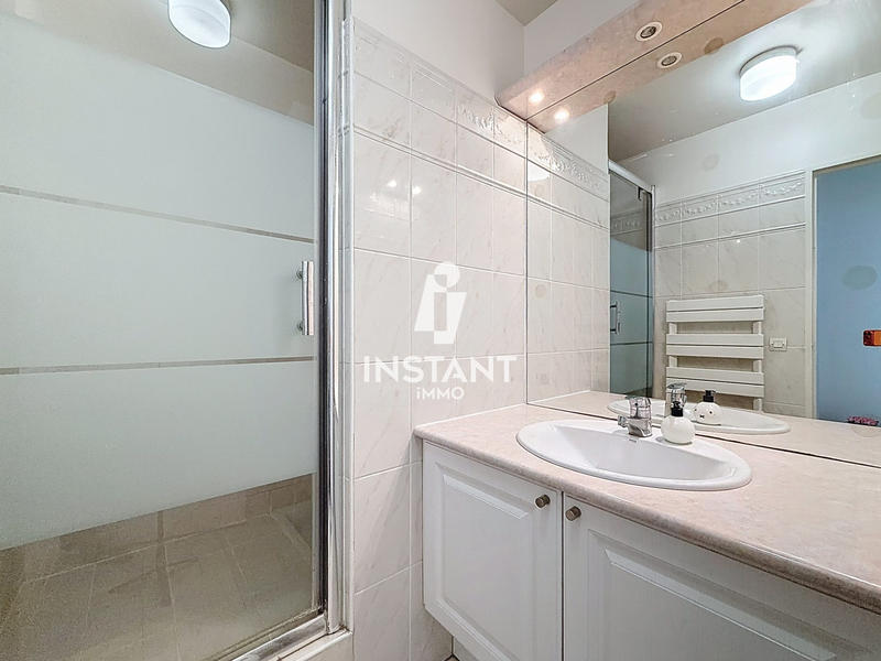 Appartement - 94 m² - 4 pièces