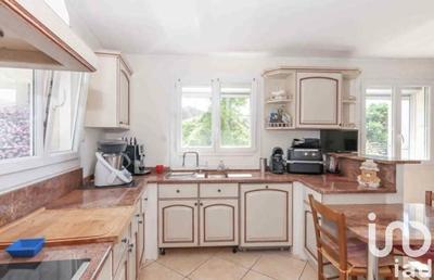 Maison de village - 110 m² - 4 pièces