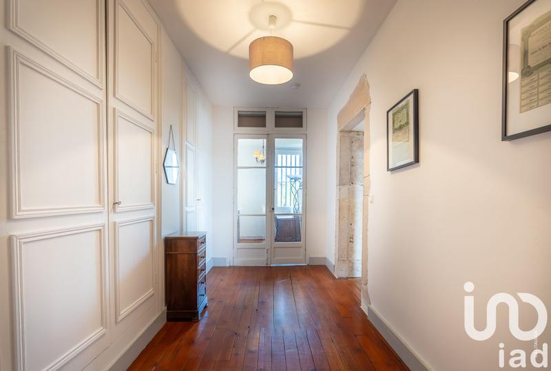 Maison - 234 m² - 7 pièces