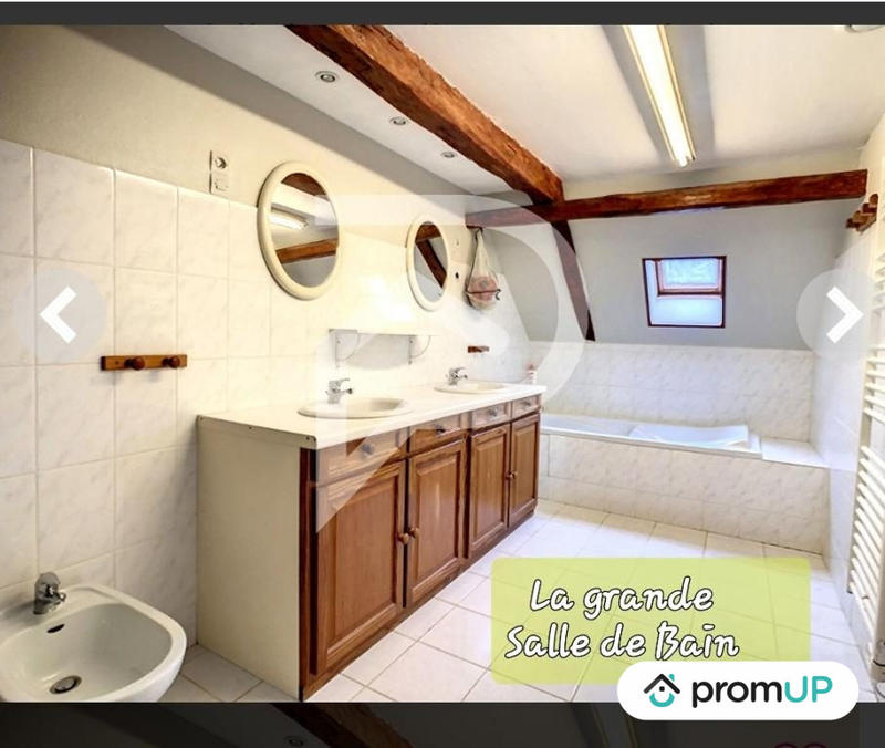 Maison - 177 m² - 5 pièces