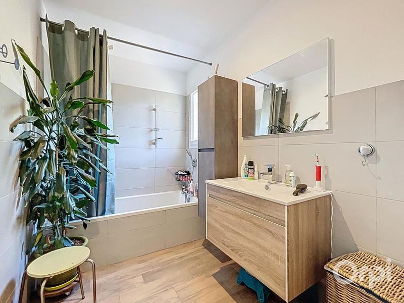 Villa - 102 m² - 4 pièces