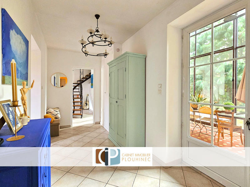 Maison - 180 m² - 5 pièces