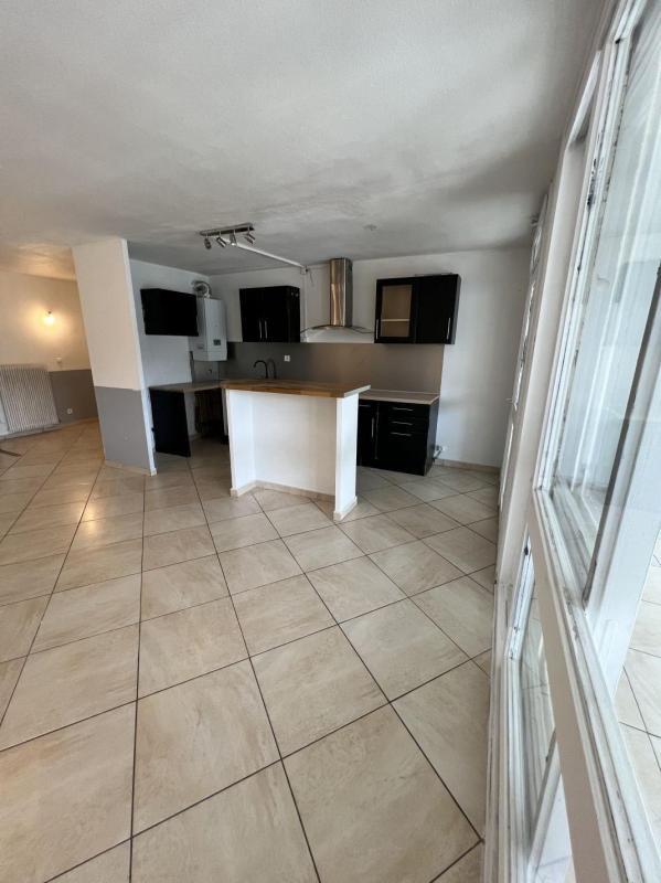 Appartement - 86 m² - 3 pièces