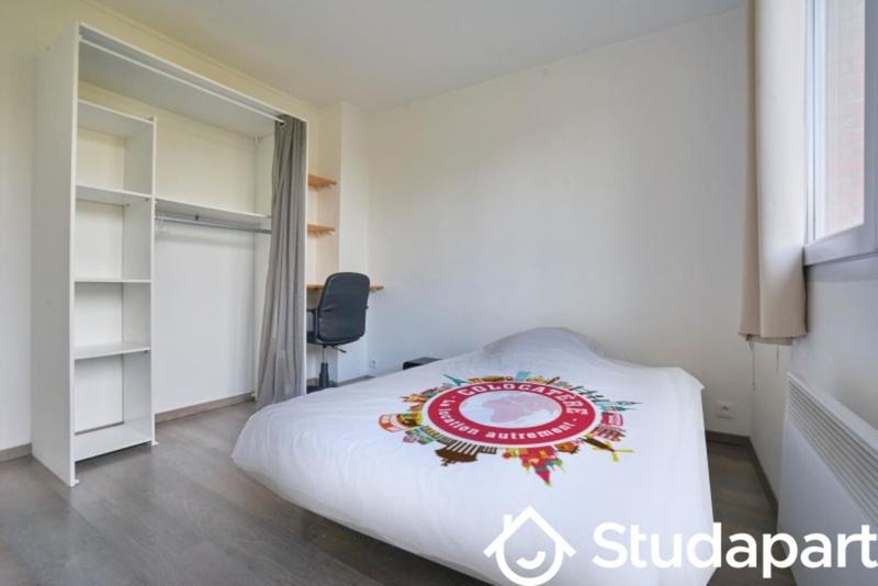 Chambre - 15 m² - 1 pièce