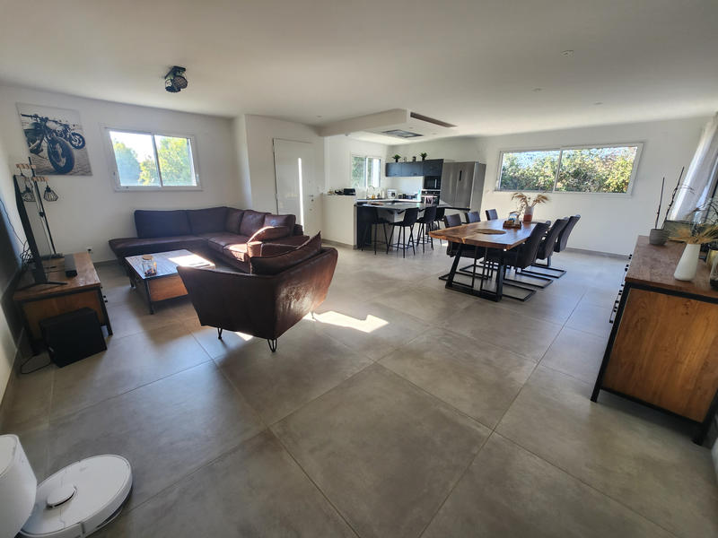 Maison - 106 m² - 5 pièces