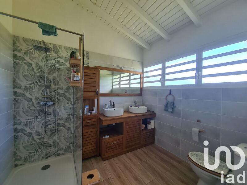 Maison - 190 m² - 7 pièces