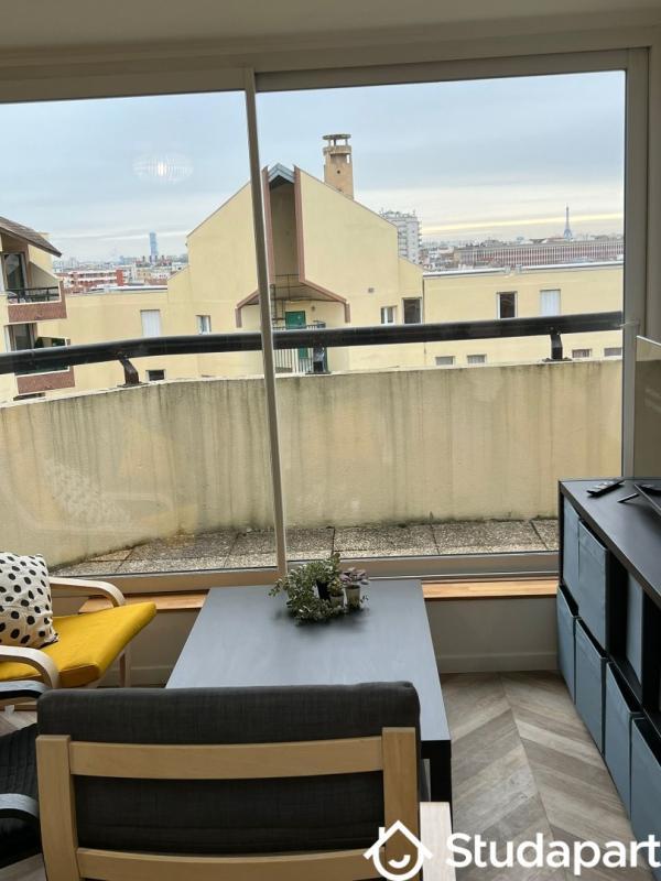 Chambre - 11 m² - 1 pièce