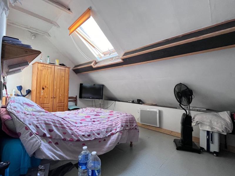 Maison - 96 m² - 4 pièces