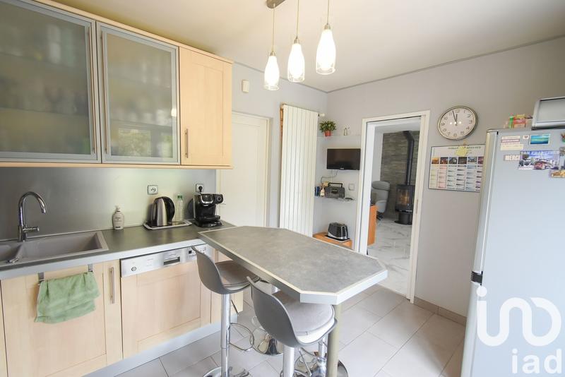 Maison - 97 m² - 5 pièces