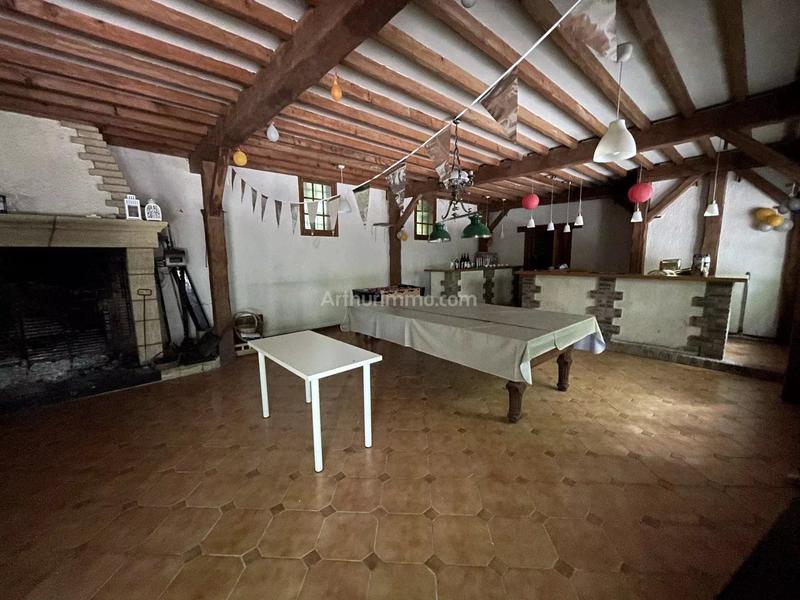 Maison - 350 m² - 12 pièces