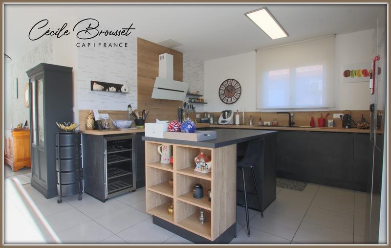 Maison - 105 m² - 4 pièces