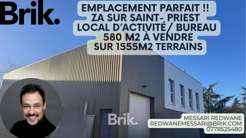 Appartement - 1 555 m²