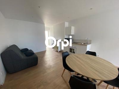 Studio - 37 m² - 1 pièce