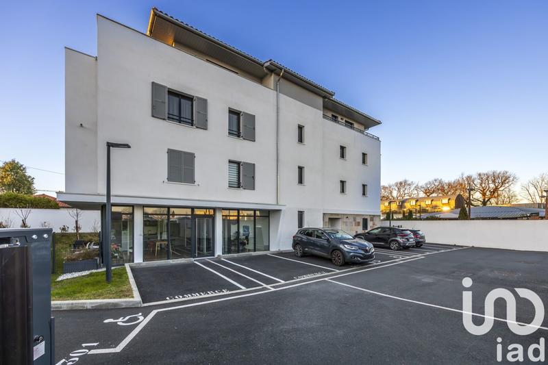 Appartement - 98 m² - 4 pièces